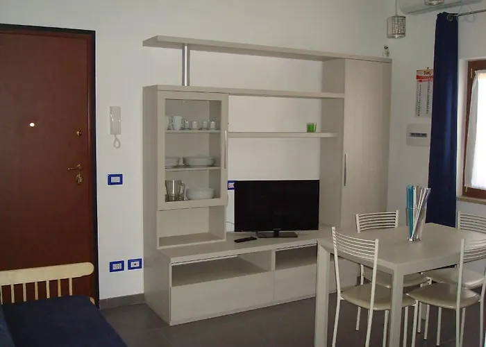 公寓 Flat House 菲乌米奇诺