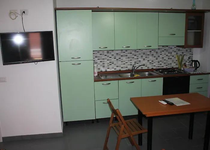 Flat House 公寓 菲乌米奇诺